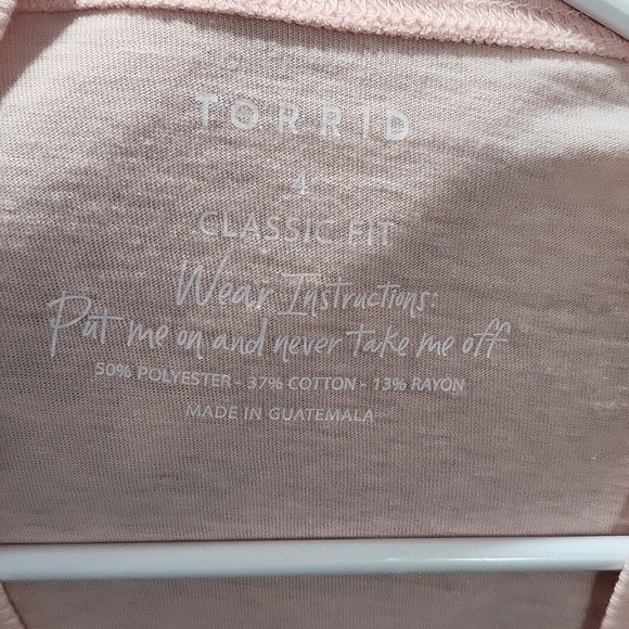 NWT Torrid Vibrant Mama Graphic T-Shirt Size 4 /4X 26 - Picture 3 of 6